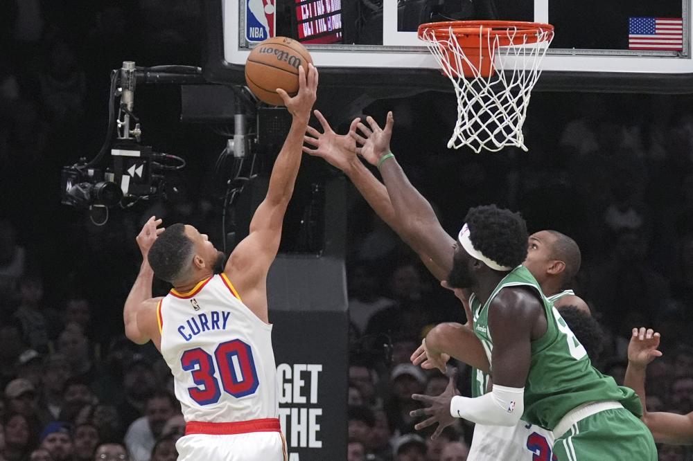 也折射出越 也折射出越