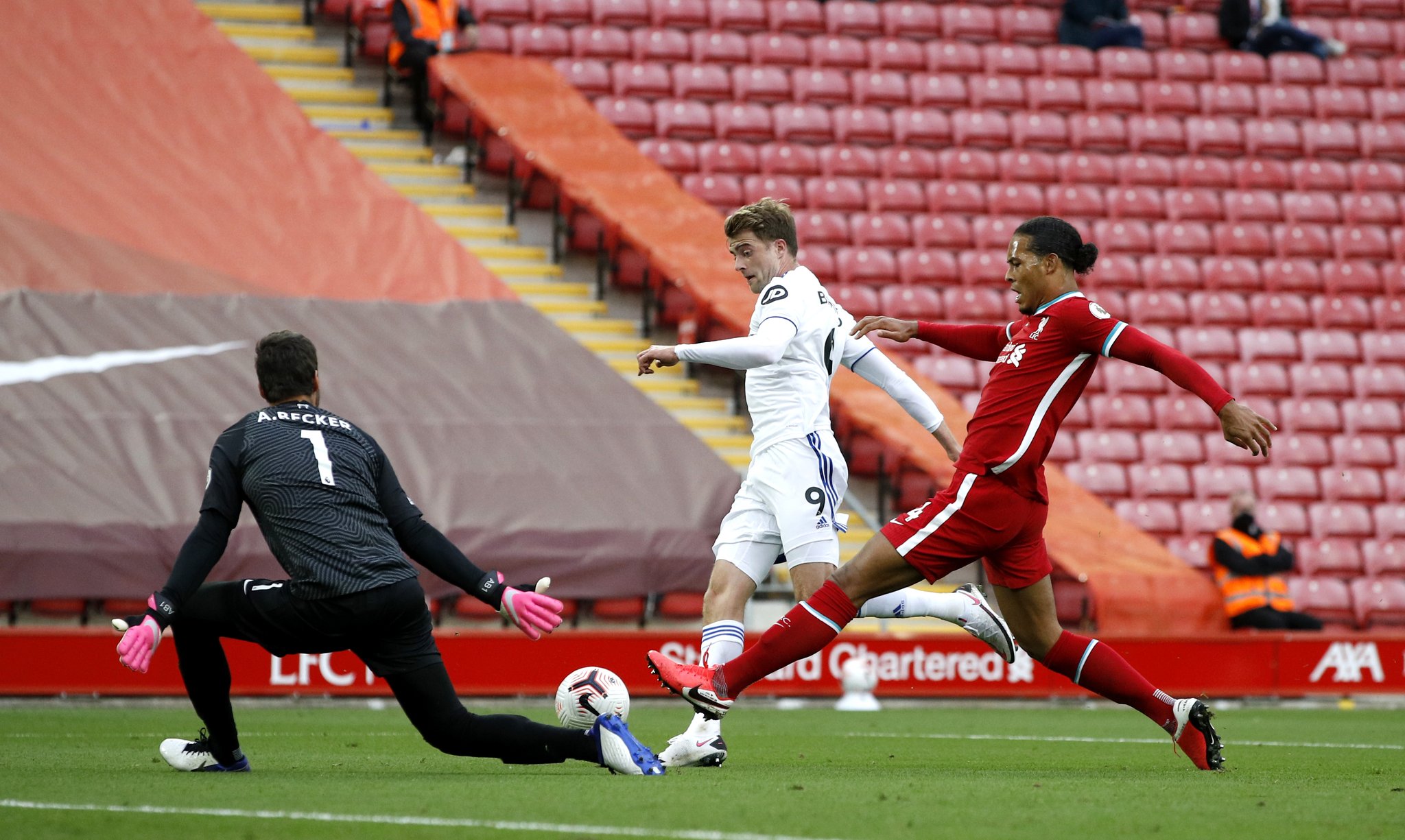 的射手命中 的射手命中